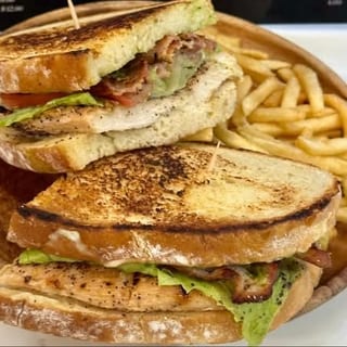 Cana Club